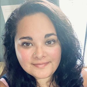 Meet your Posher, Katelyn